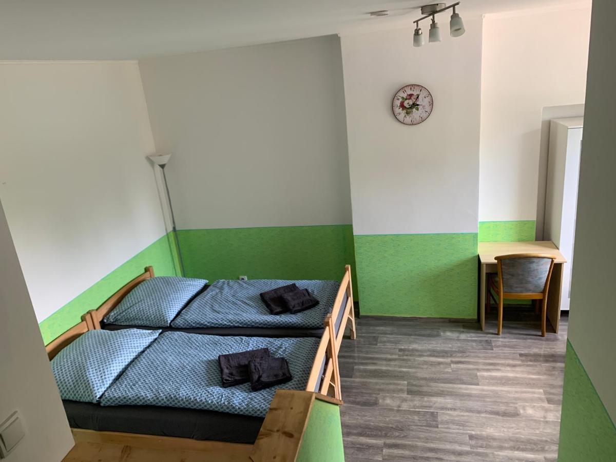 Penzion U Jezera Hotel Konstantinovy Lázně Екстериор снимка